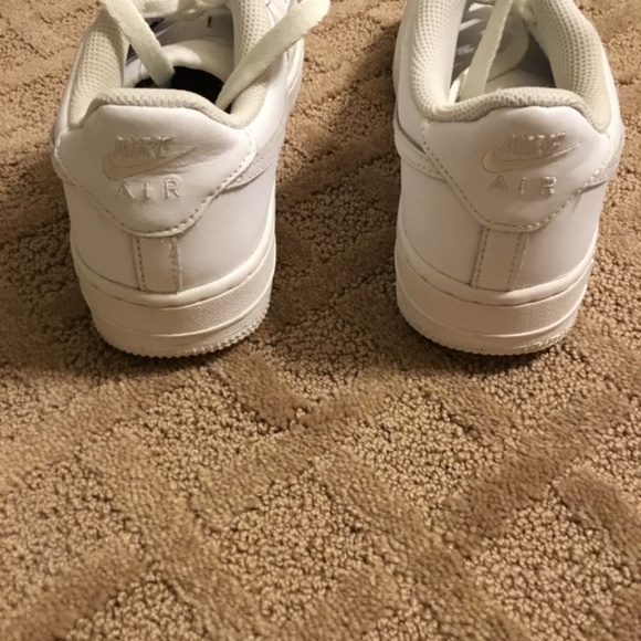 Nike Airforce 1 - Picture 6 of 7